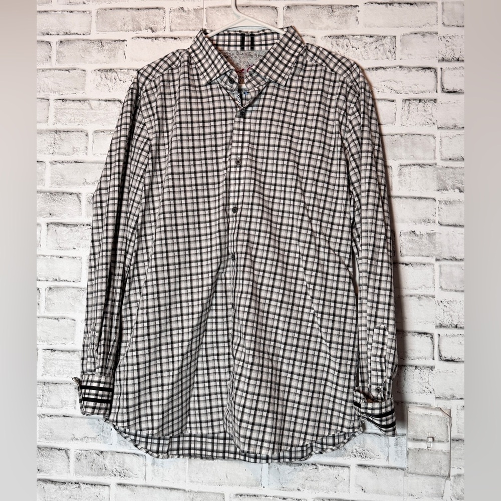 Robert Graham Black and White Casual Button Down Shirt size XL with unique cuff‎